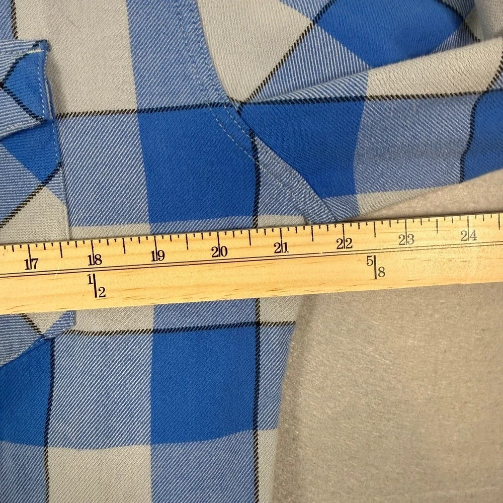 Levis Detroit Lions Flannel Shirt Mens‎ L Blue Plaid NFL Button Up Logo Football